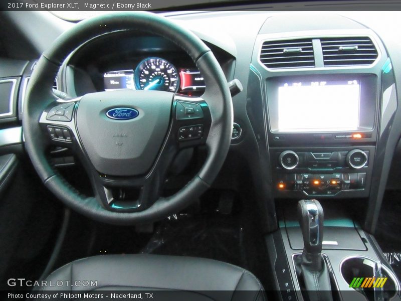 Magnetic / Ebony Black 2017 Ford Explorer XLT