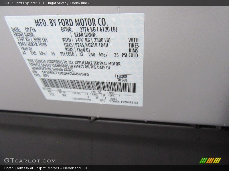 Ingot Silver / Ebony Black 2017 Ford Explorer XLT