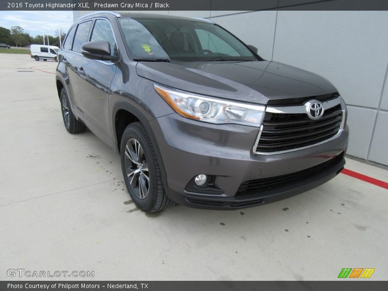 Predawn Gray Mica / Black 2016 Toyota Highlander XLE
