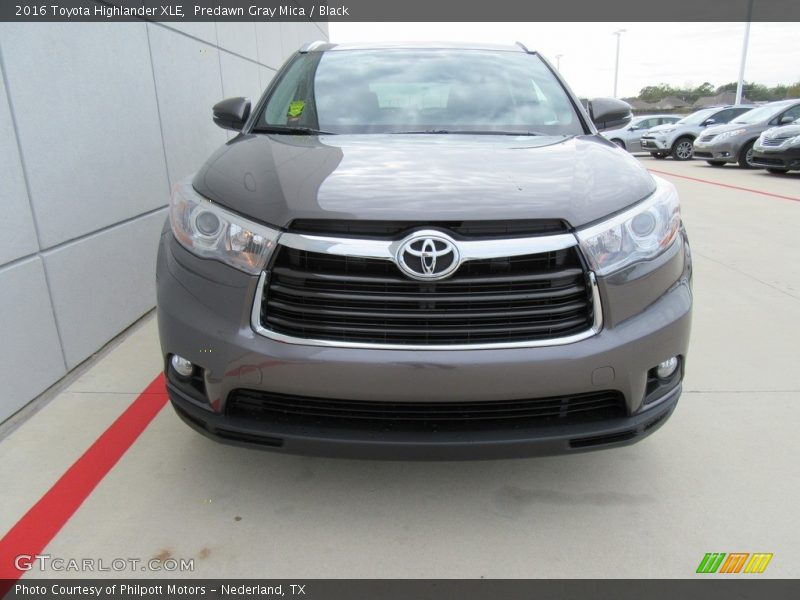 Predawn Gray Mica / Black 2016 Toyota Highlander XLE