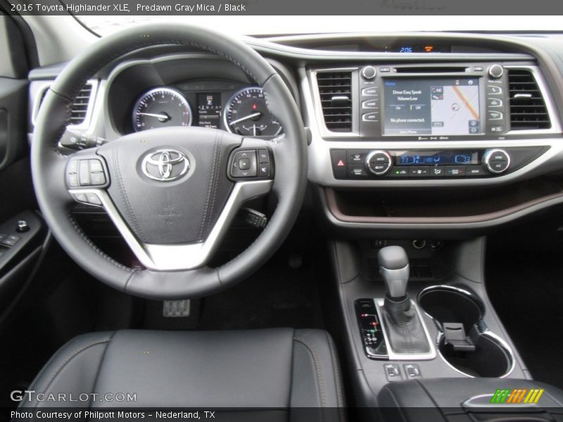 Predawn Gray Mica / Black 2016 Toyota Highlander XLE