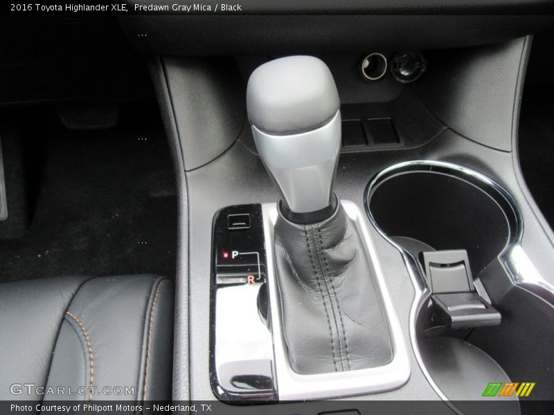 Predawn Gray Mica / Black 2016 Toyota Highlander XLE