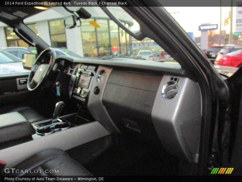 Tuxedo Black / Charcoal Black 2014 Ford Expedition EL Limited 4x4