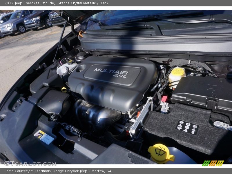 Granite Crystal Metallic / Black 2017 Jeep Cherokee Latitude