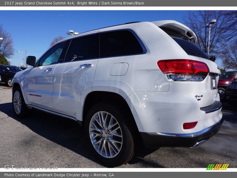 Bright White / Dark Sienna Brown/Black 2017 Jeep Grand Cherokee Summit 4x4
