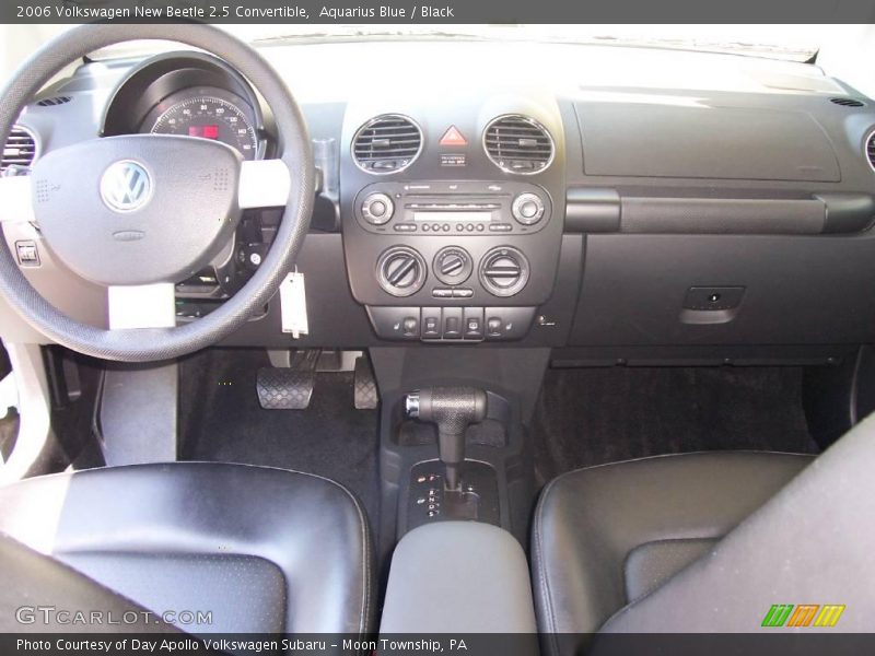 Aquarius Blue / Black 2006 Volkswagen New Beetle 2.5 Convertible