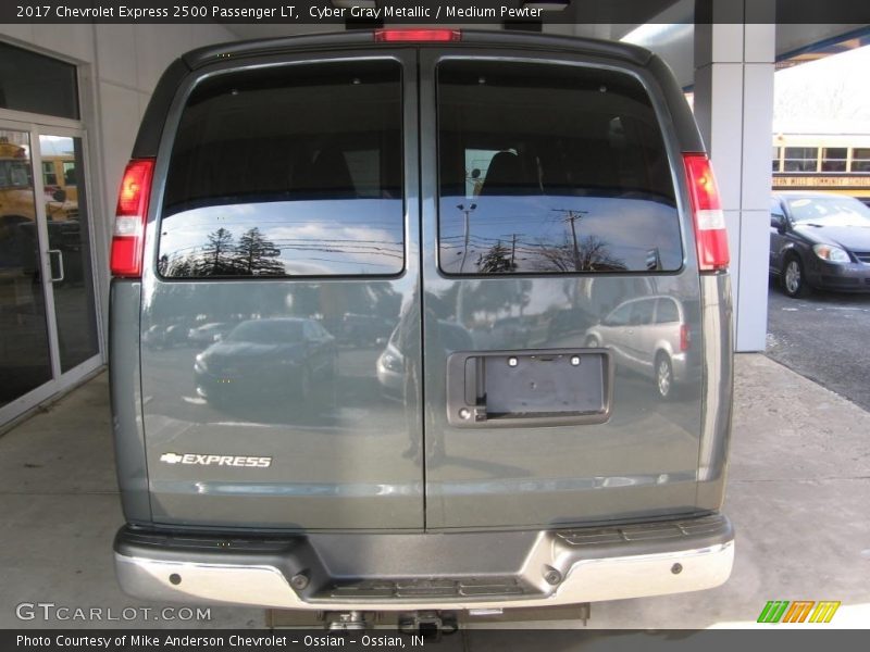 Cyber Gray Metallic / Medium Pewter 2017 Chevrolet Express 2500 Passenger LT