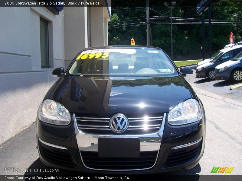 Black / Pure Beige 2006 Volkswagen Jetta 2.5 Sedan