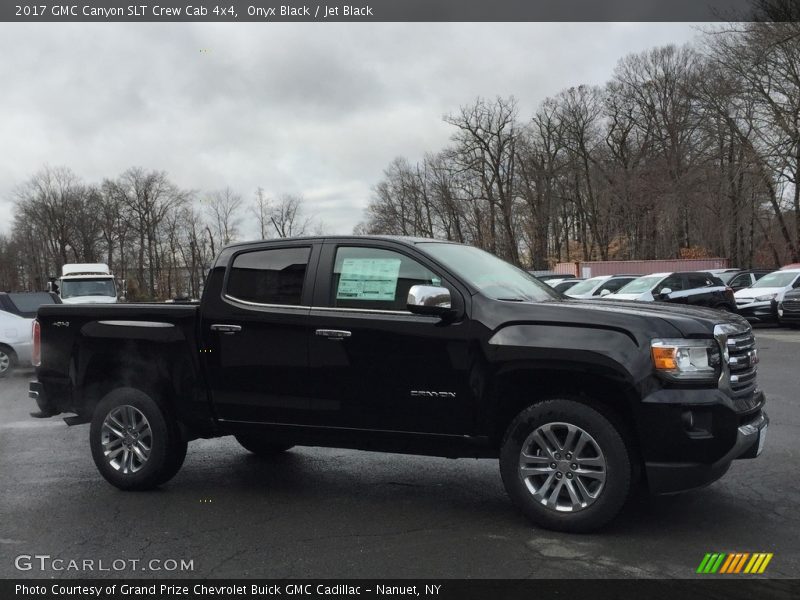 Onyx Black / Jet Black 2017 GMC Canyon SLT Crew Cab 4x4