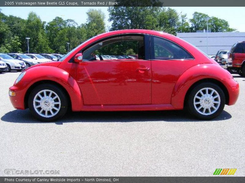 Tornado Red / Black 2005 Volkswagen New Beetle GLS Coupe