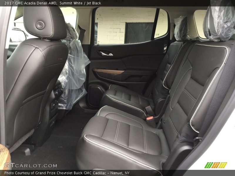 Summit White / Jet Black 2017 GMC Acadia Denali AWD