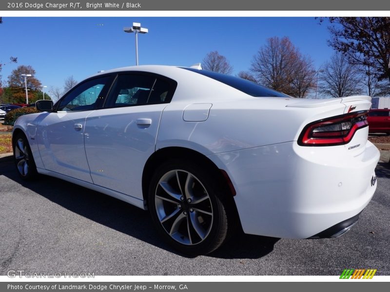 Bright White / Black 2016 Dodge Charger R/T