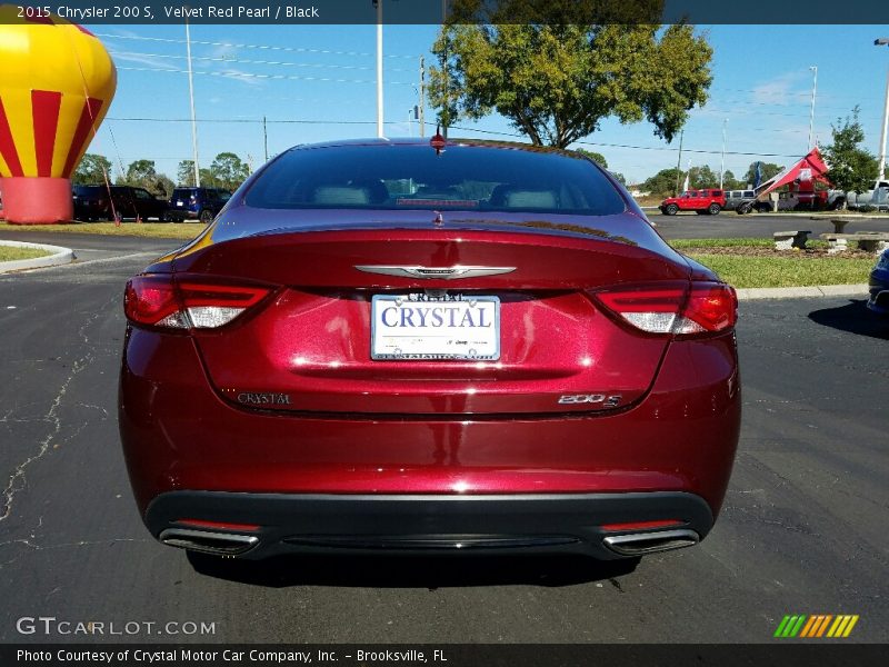 Velvet Red Pearl / Black 2015 Chrysler 200 S