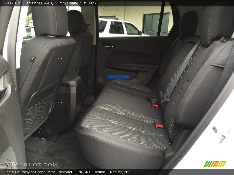 Summit White / Jet Black 2017 GMC Terrain SLE AWD