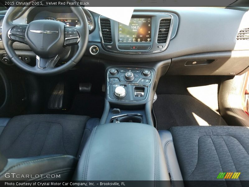 Velvet Red Pearl / Black 2015 Chrysler 200 S