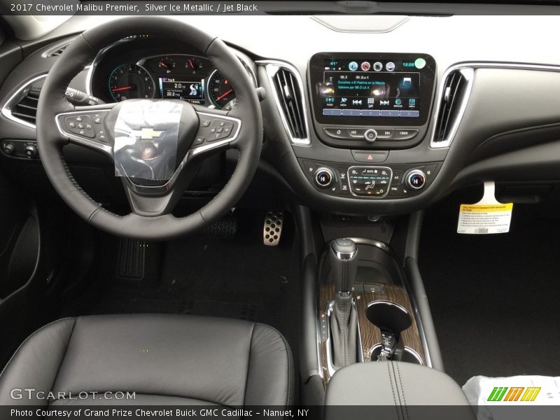 Silver Ice Metallic / Jet Black 2017 Chevrolet Malibu Premier