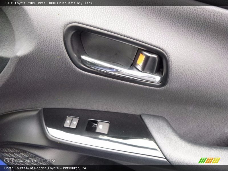 Blue Crush Metallic / Black 2016 Toyota Prius Three