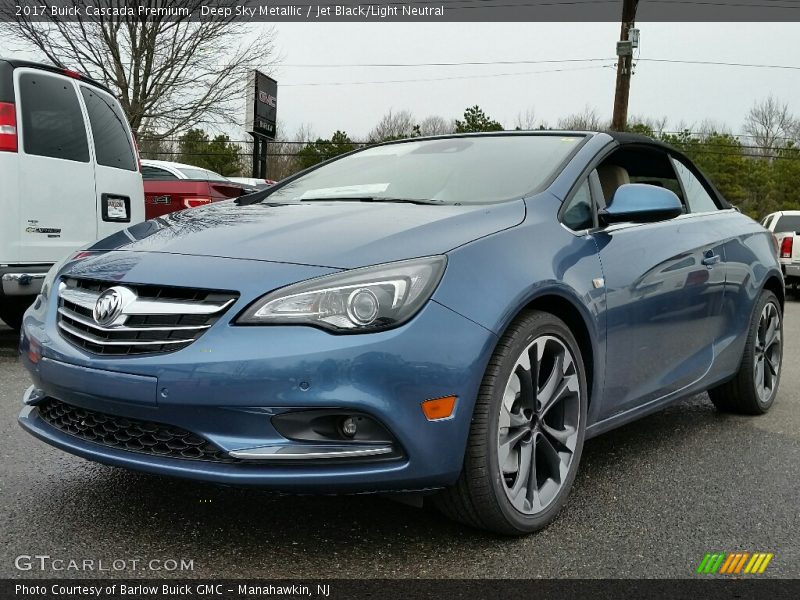 Front 3/4 View of 2017 Cascada Premium
