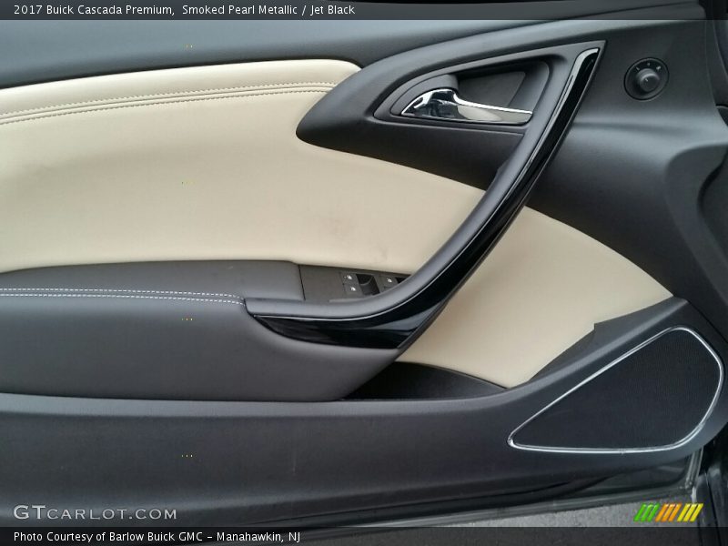 Door Panel of 2017 Cascada Premium