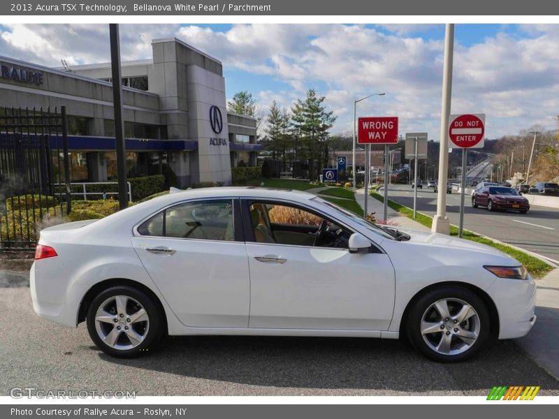Bellanova White Pearl / Parchment 2013 Acura TSX Technology