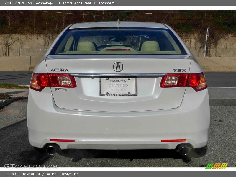 Bellanova White Pearl / Parchment 2013 Acura TSX Technology