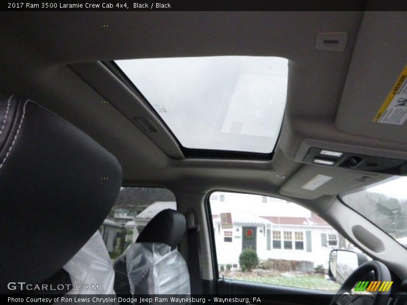Black / Black 2017 Ram 3500 Laramie Crew Cab 4x4