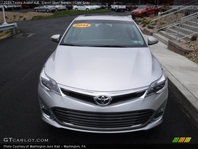 Classic Silver Metallic / Light Gray 2014 Toyota Avalon XLE