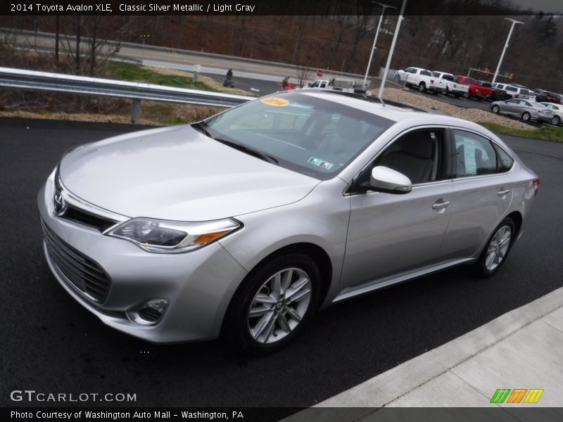 Classic Silver Metallic / Light Gray 2014 Toyota Avalon XLE