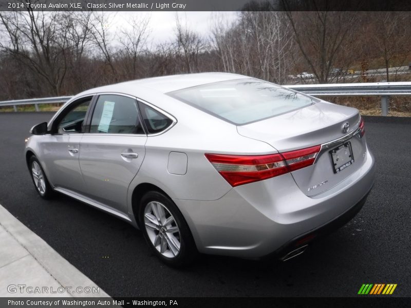 Classic Silver Metallic / Light Gray 2014 Toyota Avalon XLE
