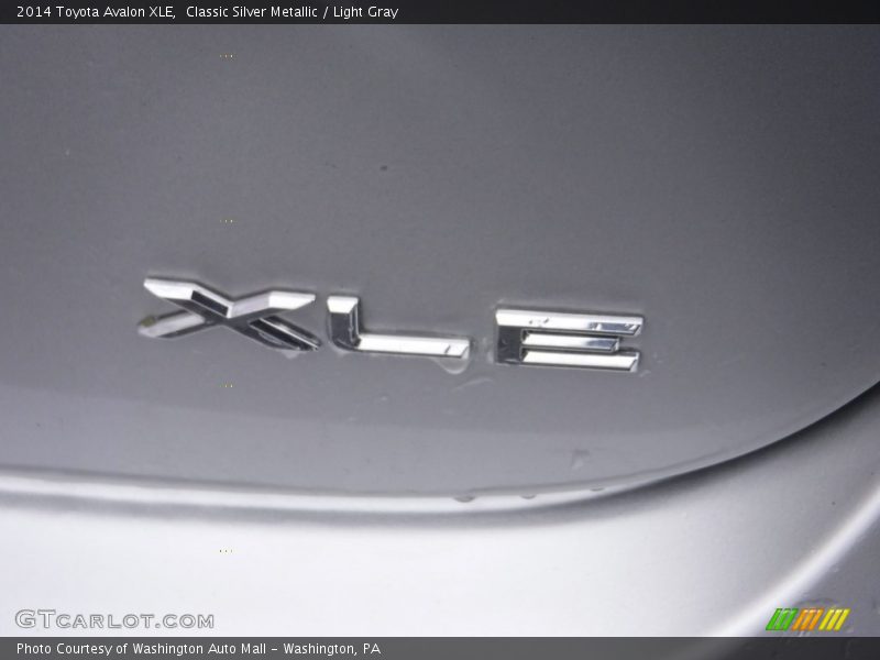 Classic Silver Metallic / Light Gray 2014 Toyota Avalon XLE