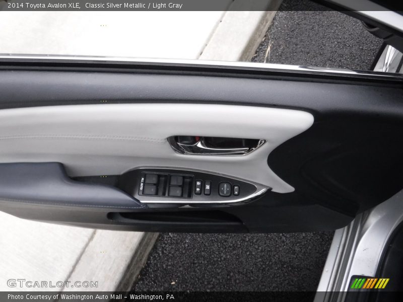 Classic Silver Metallic / Light Gray 2014 Toyota Avalon XLE