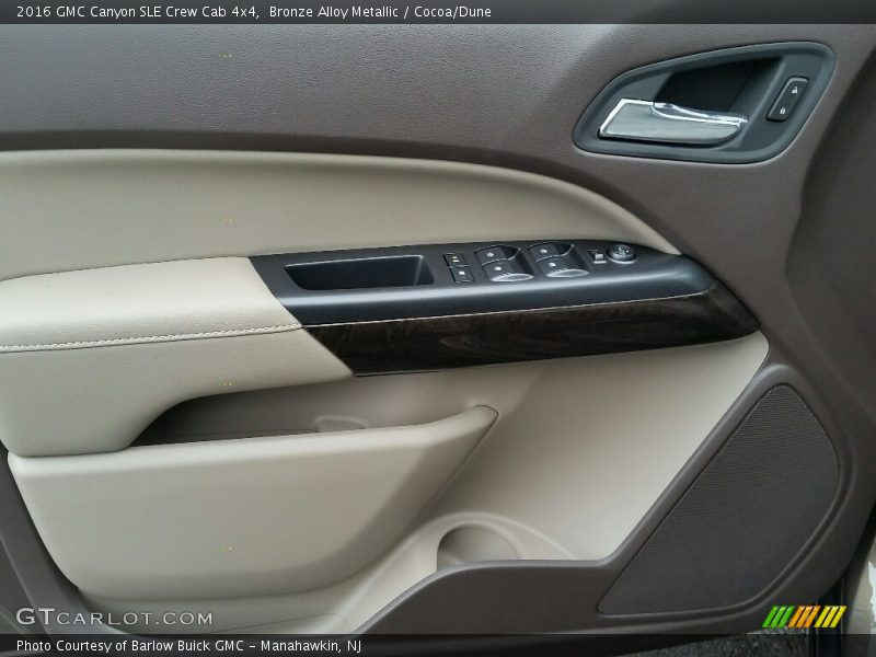 Bronze Alloy Metallic / Cocoa/Dune 2016 GMC Canyon SLE Crew Cab 4x4