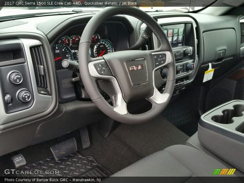 Quicksilver Metallic / Jet Black 2017 GMC Sierra 1500 SLE Crew Cab 4WD