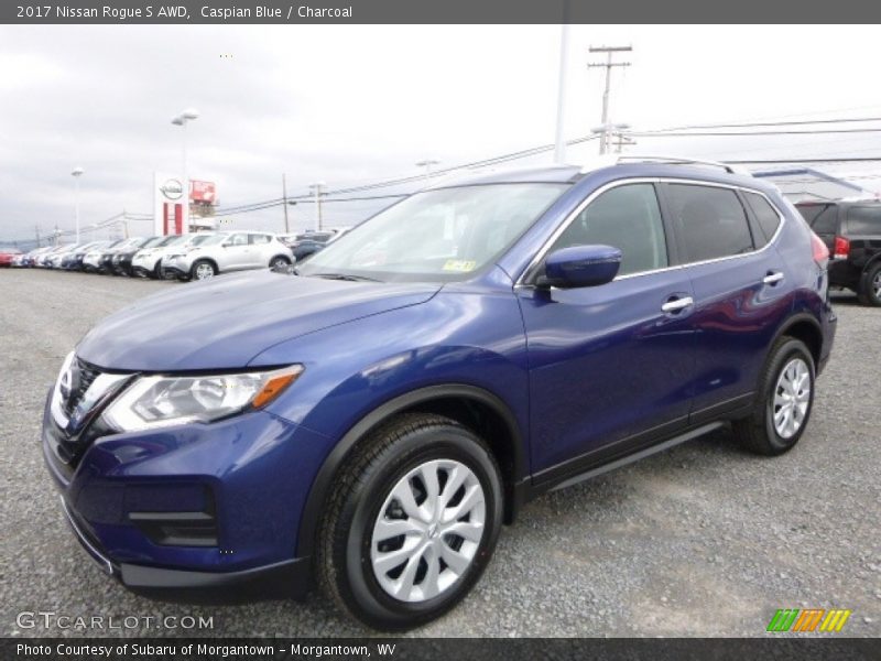 Front 3/4 View of 2017 Rogue S AWD