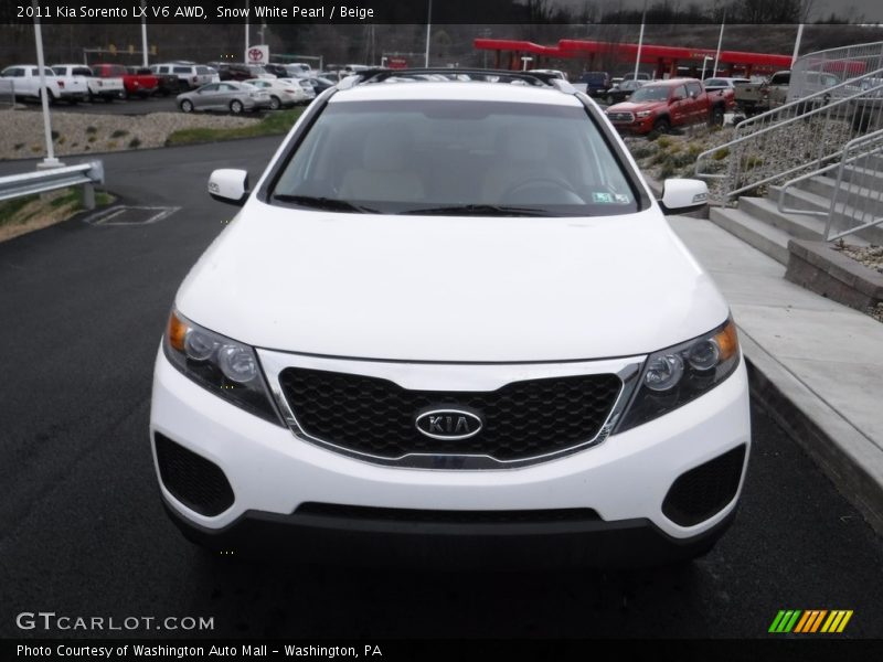 Snow White Pearl / Beige 2011 Kia Sorento LX V6 AWD