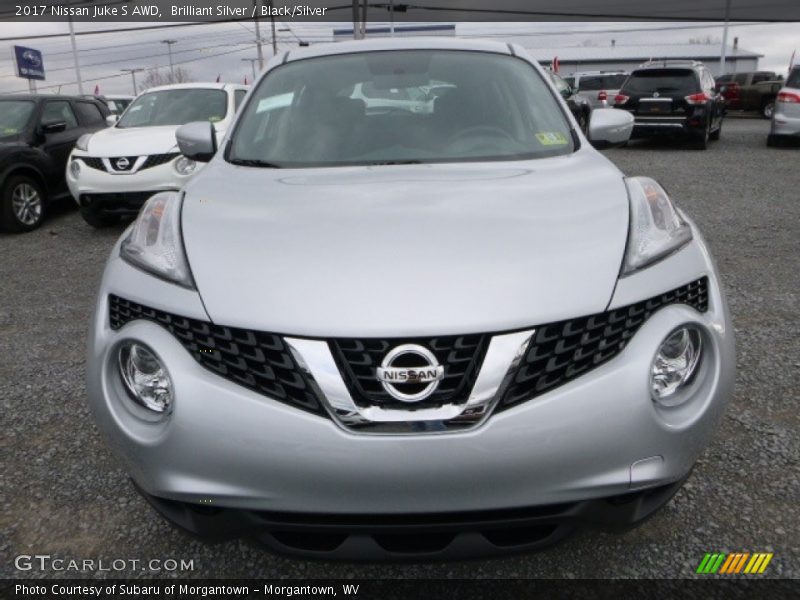 Brilliant Silver / Black/Silver 2017 Nissan Juke S AWD