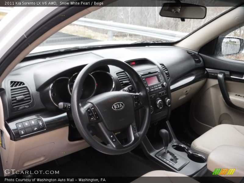 Snow White Pearl / Beige 2011 Kia Sorento LX V6 AWD