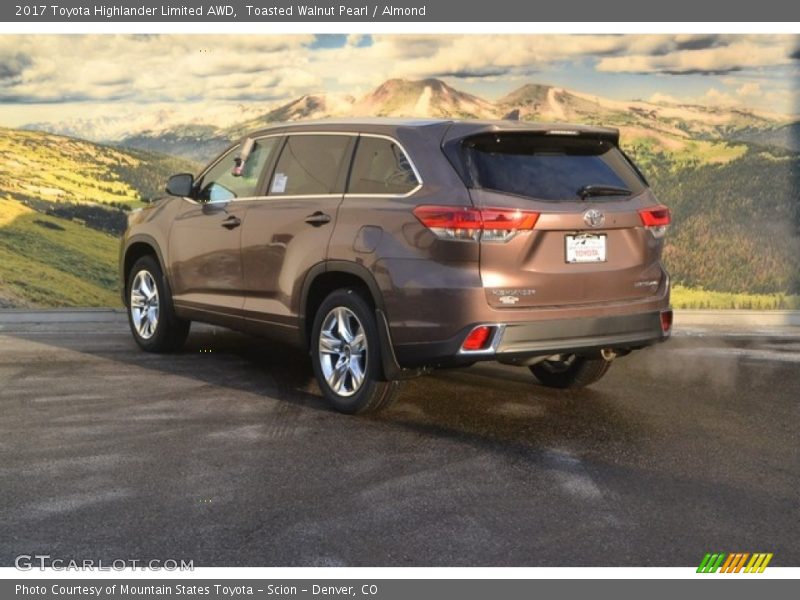 Toasted Walnut Pearl / Almond 2017 Toyota Highlander Limited AWD