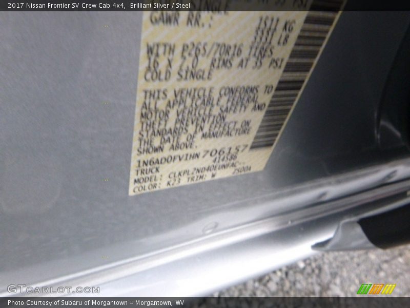 Brilliant Silver / Steel 2017 Nissan Frontier SV Crew Cab 4x4