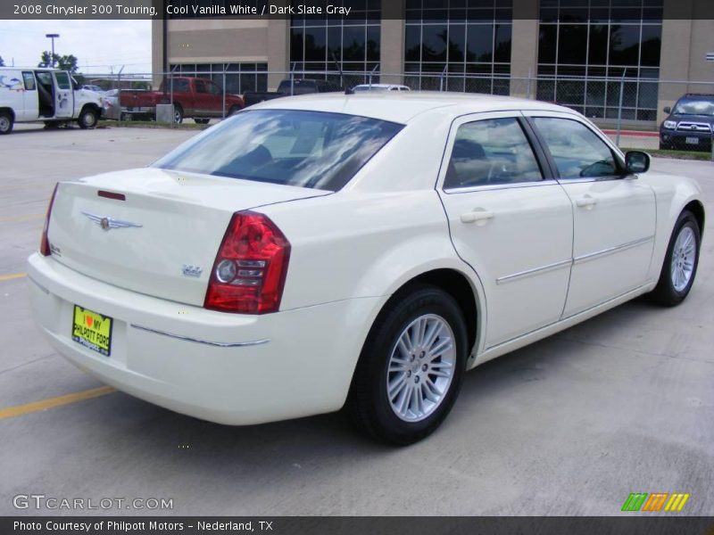 Cool Vanilla White / Dark Slate Gray 2008 Chrysler 300 Touring
