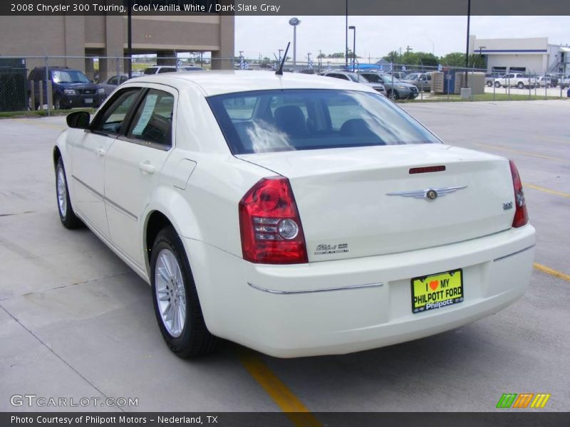 Cool Vanilla White / Dark Slate Gray 2008 Chrysler 300 Touring
