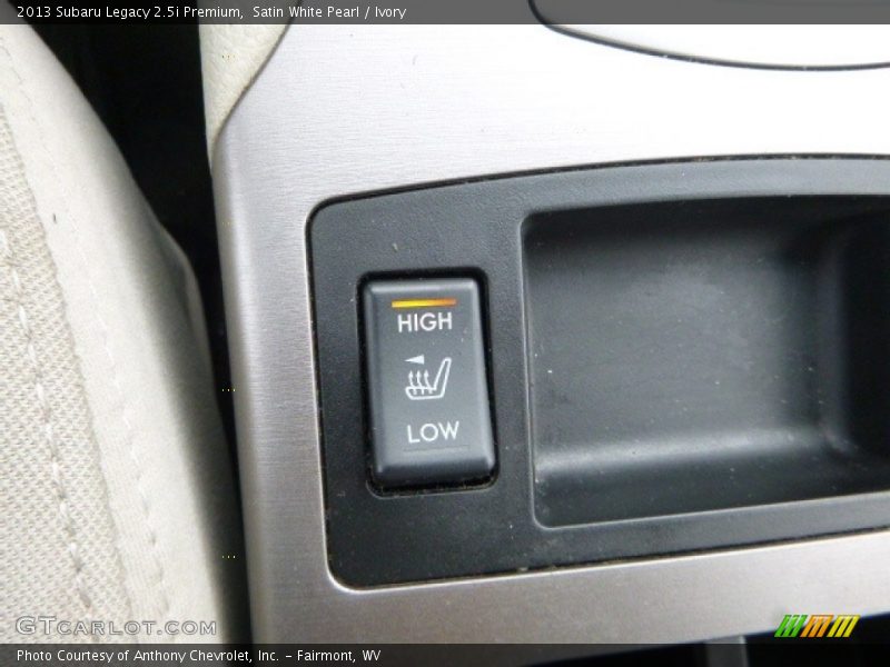 Satin White Pearl / Ivory 2013 Subaru Legacy 2.5i Premium