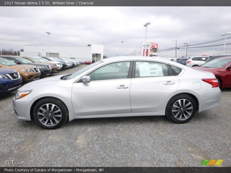 Brilliant Silver / Charcoal 2017 Nissan Altima 2.5 SV