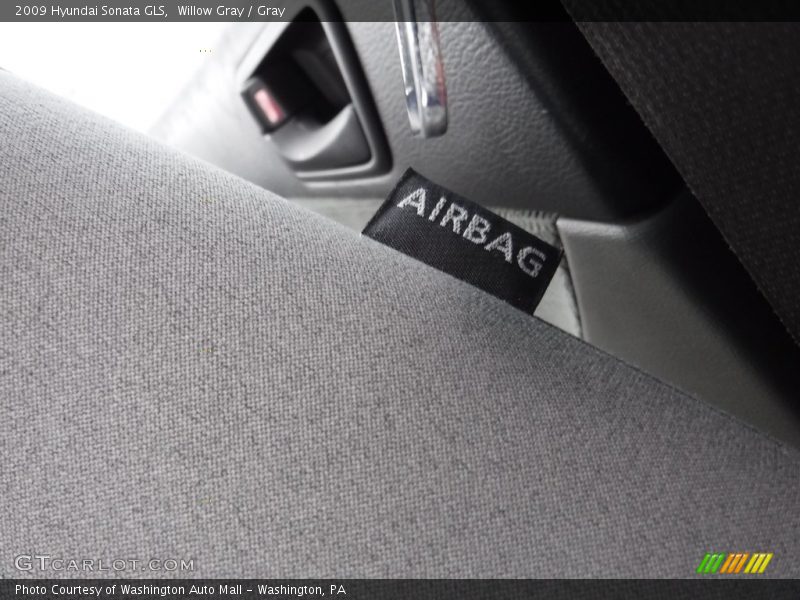 Willow Gray / Gray 2009 Hyundai Sonata GLS