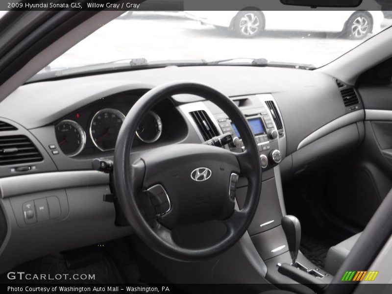 Willow Gray / Gray 2009 Hyundai Sonata GLS