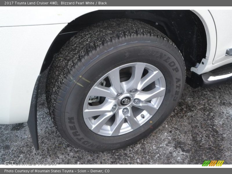 Blizzard Pearl White / Black 2017 Toyota Land Cruiser 4WD