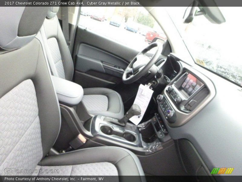 Cyber Gray Metallic / Jet Black 2017 Chevrolet Colorado Z71 Crew Cab 4x4