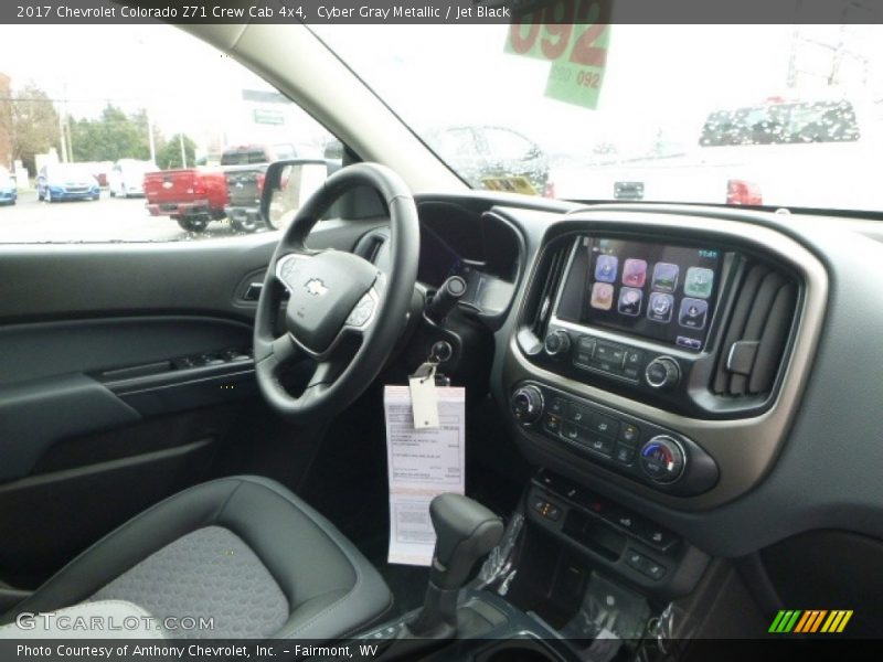 Cyber Gray Metallic / Jet Black 2017 Chevrolet Colorado Z71 Crew Cab 4x4