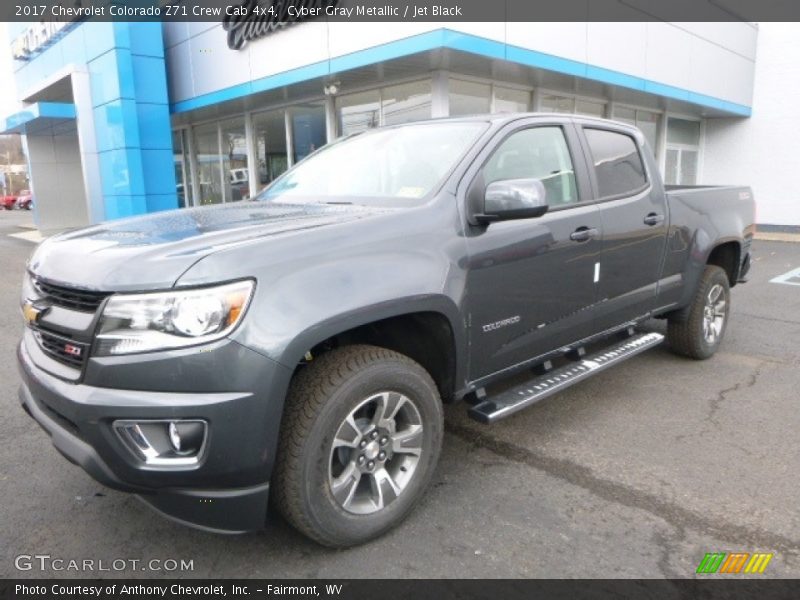 Front 3/4 View of 2017 Colorado Z71 Crew Cab 4x4