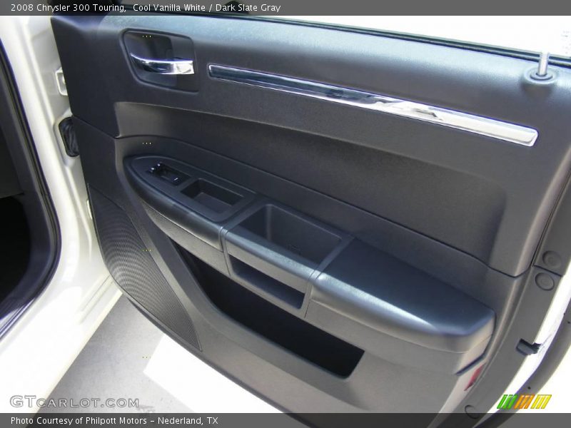 Cool Vanilla White / Dark Slate Gray 2008 Chrysler 300 Touring